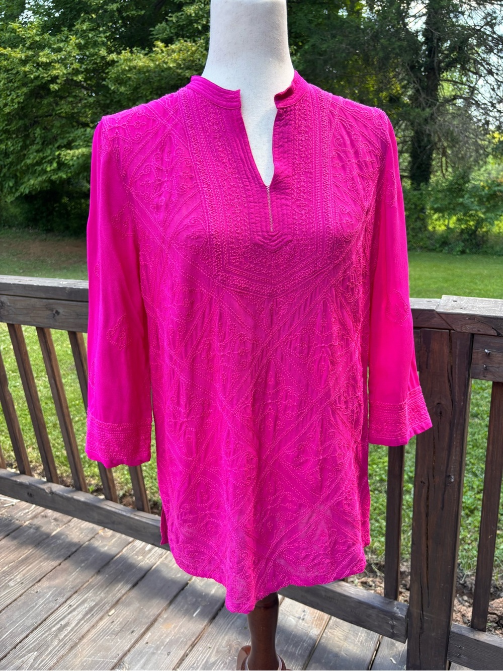 Chico’s Size 1 Fuchsia Pink Embroidered Tunic Top Boho 3/4 Sleeve Viscose